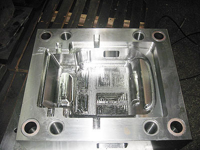 東莞大型龍門加工產(chǎn)品 金泓盛塑膠五金模具廠的精密制造優(yōu)勢